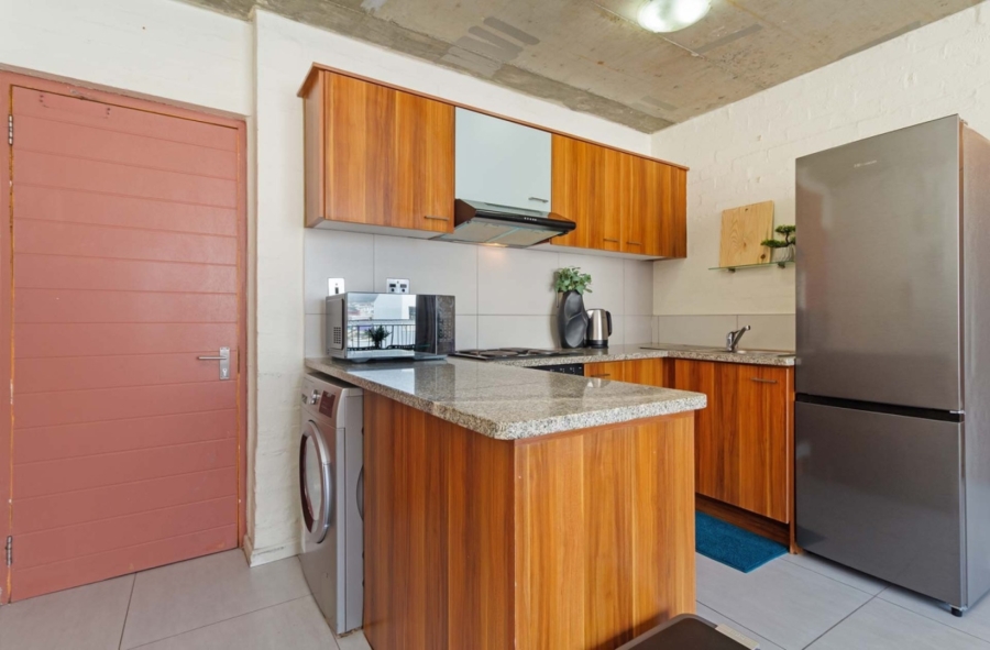 1 Bedroom Property for Sale in Woodstock Western Cape